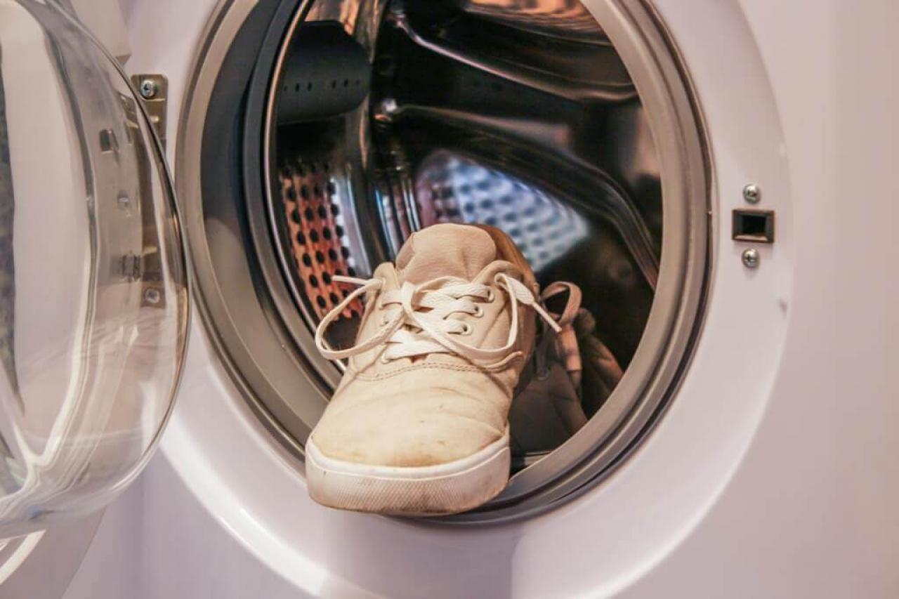 Можно ли стирать кроссовки в стиральной машине автомат – как правильно