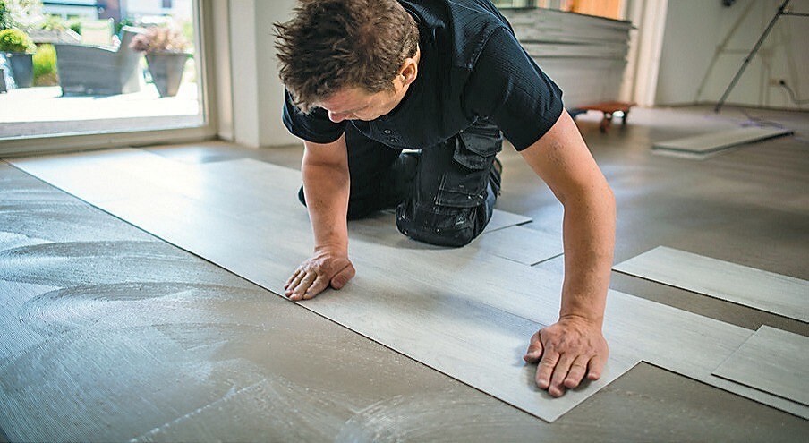 Как фиксировать лаги на бетонном полу