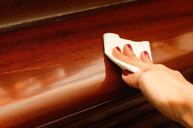 Топ 18 средств для устранения сколов на мебели в домашних условиях
