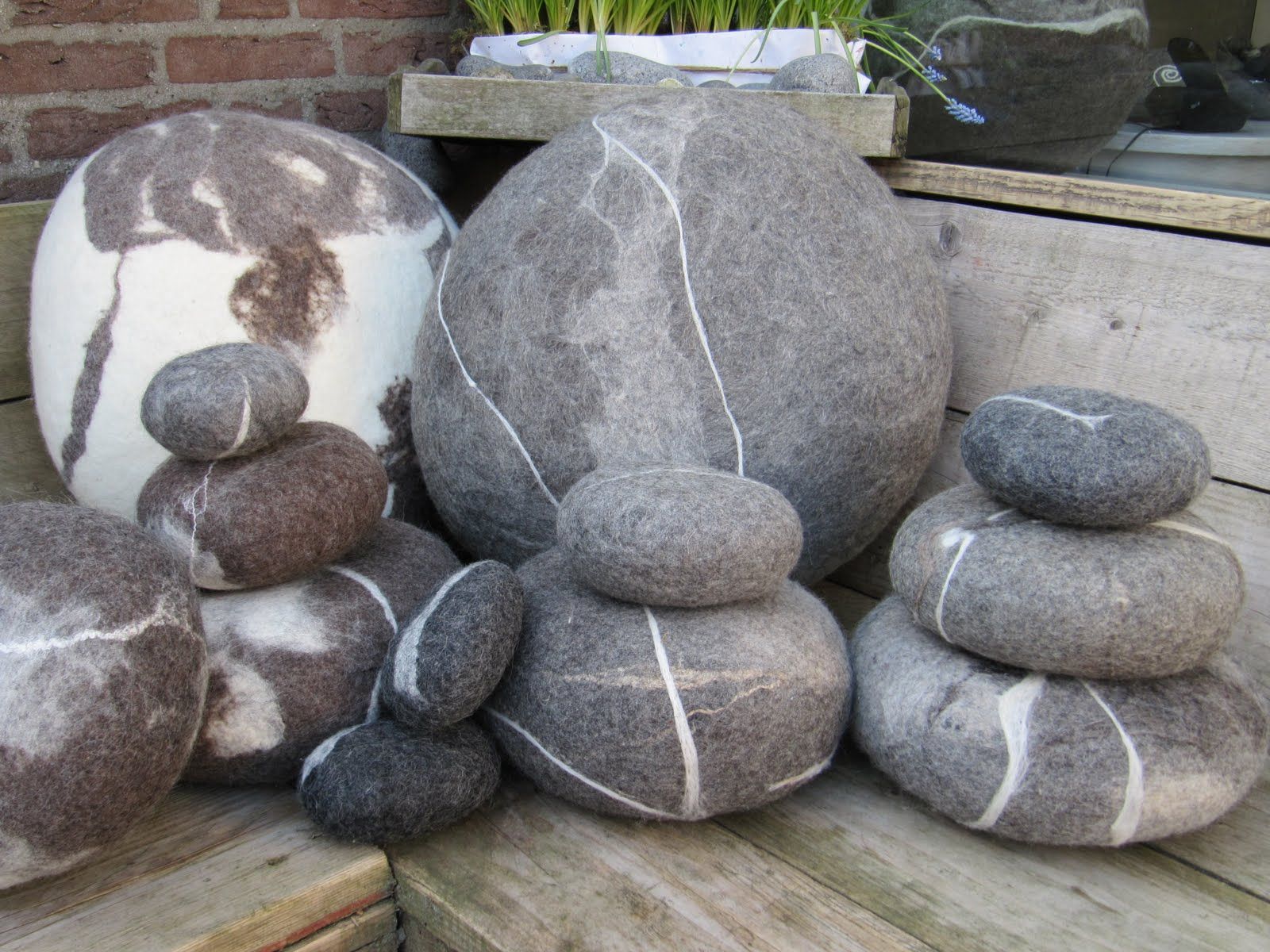 Как сделать искусственный камень своими руками в домашних условиях с помощью форм и без них