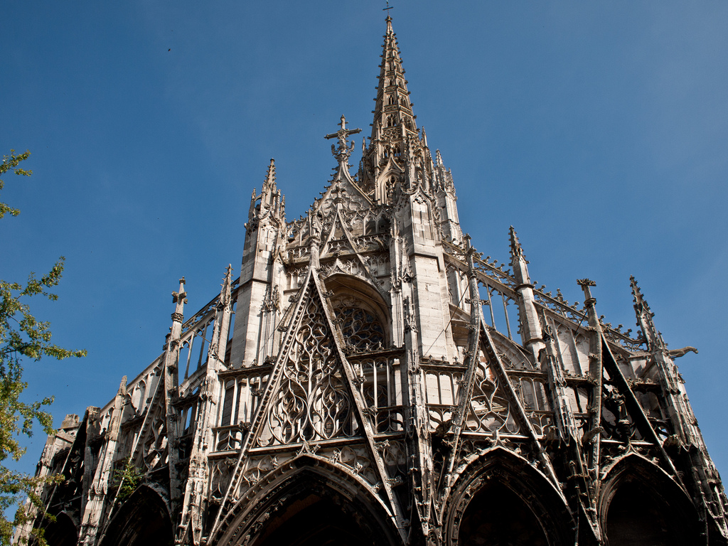 Готические соборы средневековья: 6 шедевров европы, которые нужно знать