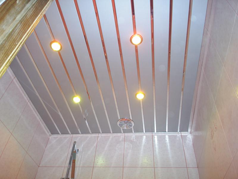 Реечный потолок в ванной комнате — выбор и монтаж