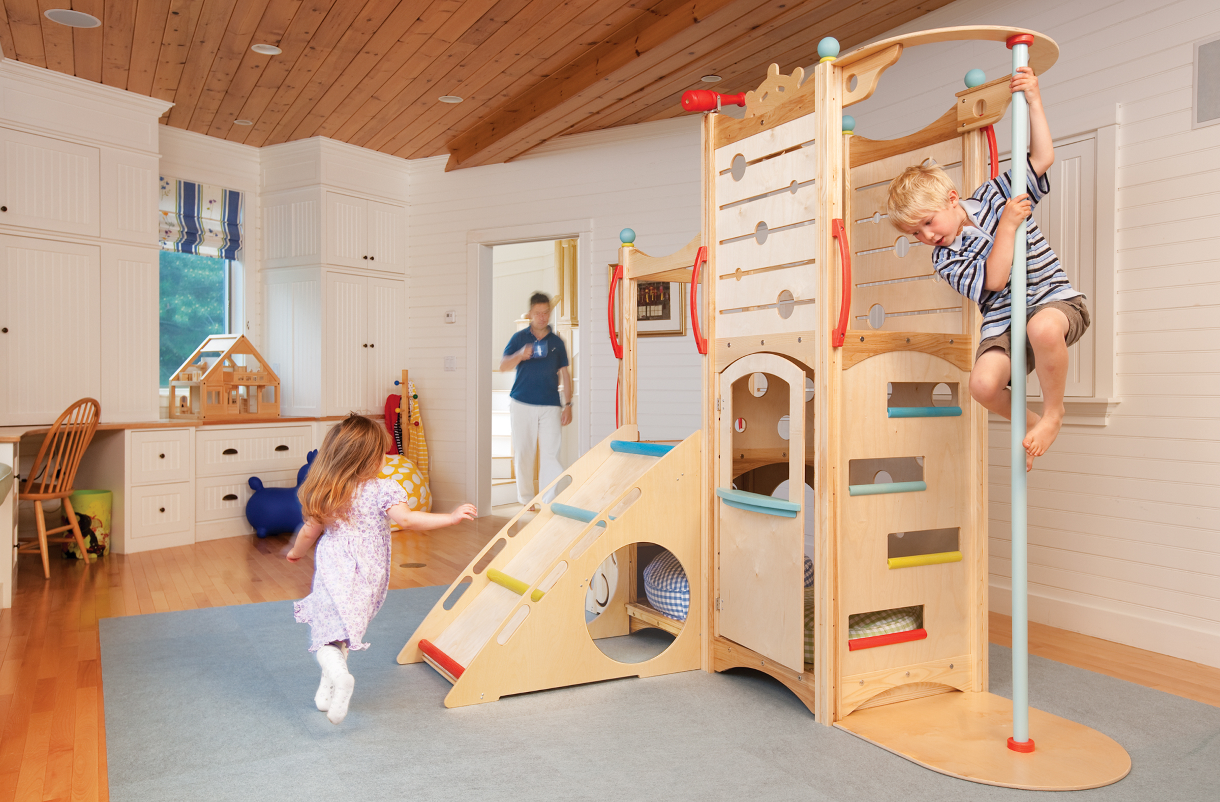 Детский спортивный комплекс в квартиру - как сделать: идеи для детей разного возраста